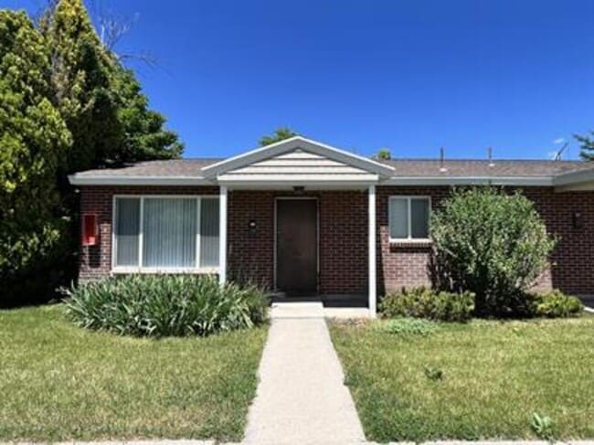 Building Photo - 995 S 400 E