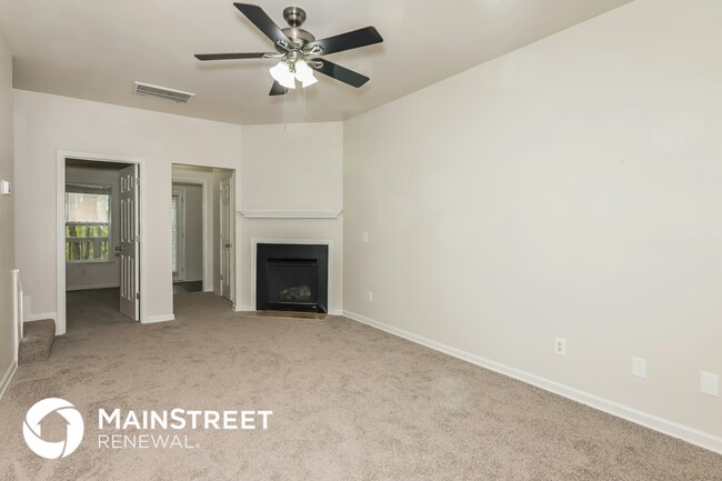 Photo - 4838 Tangerine Cir