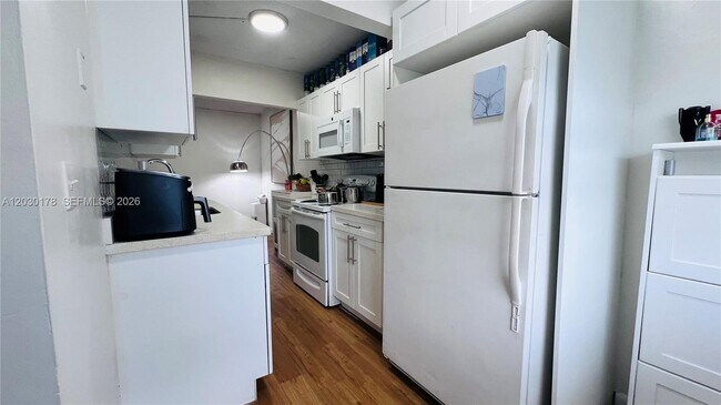 Photo - 1100 NE 1st Ct Unit 213