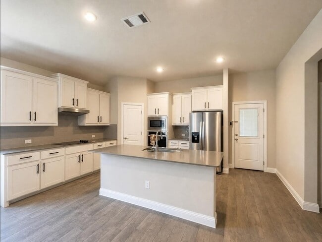 1017 Greencove Dr