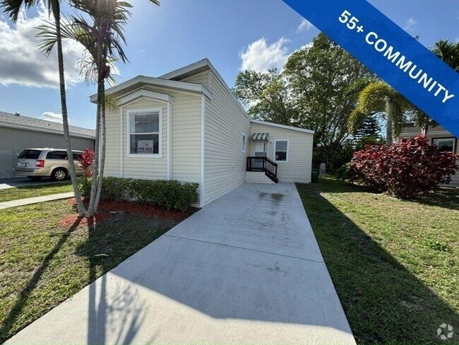 Building Photo - 6402 NW 28th St Rental