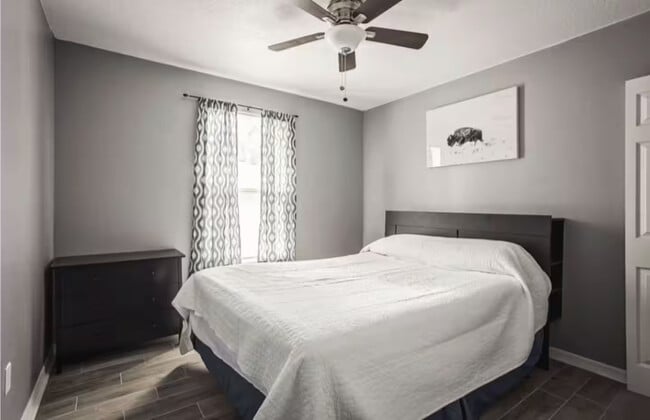 Photo - 3615 E Lambright St