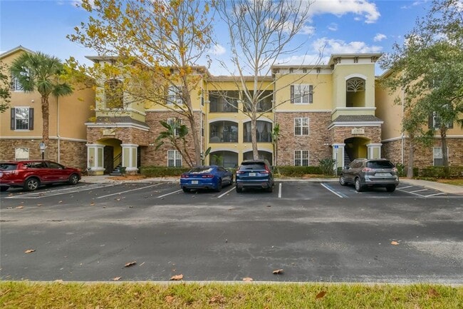 Building Photo - 2405 Courtney Meadows Ct Unit 202