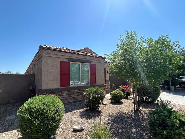 Photo - 14825 N 171st Dr