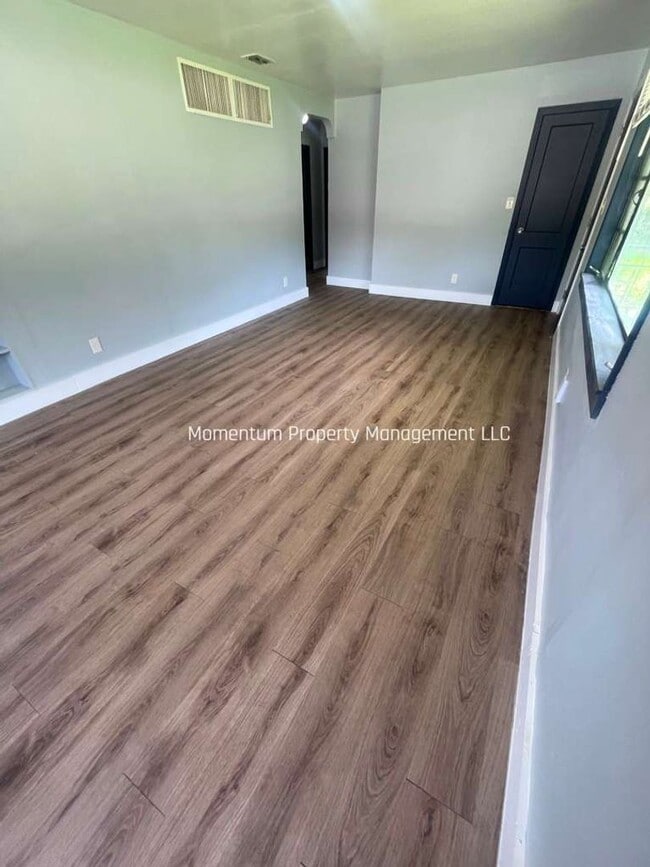 Photo - 1145 N Stella Ave
