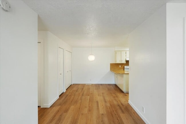 Photo - 263 W Garden Park Dr