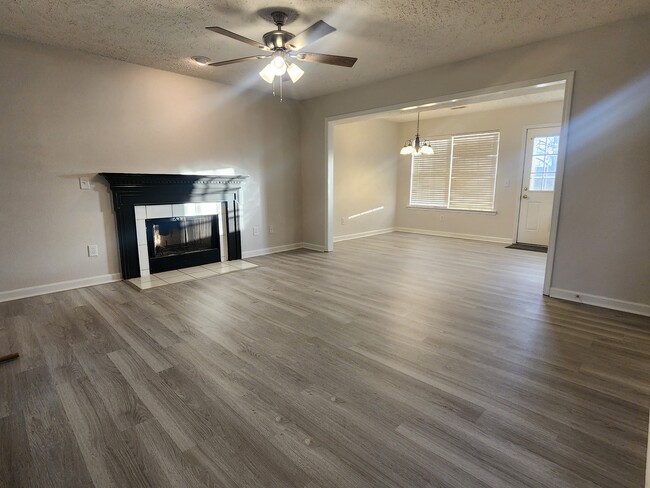 Building Photo - 1720 Portview Ct