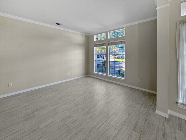 Photo - 2227 Clawson Falls Dr