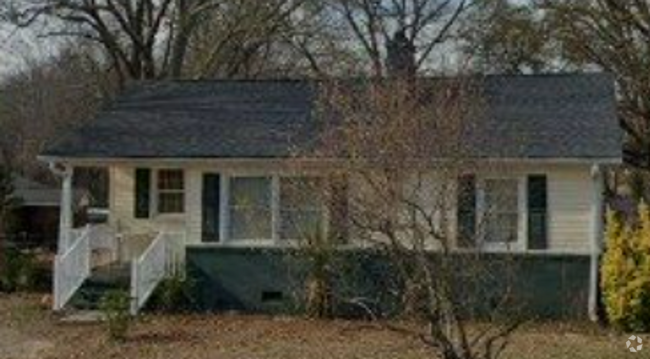 Building Photo - Cute 2 Bedroom and 1 Bath in Popular Greer... Rental