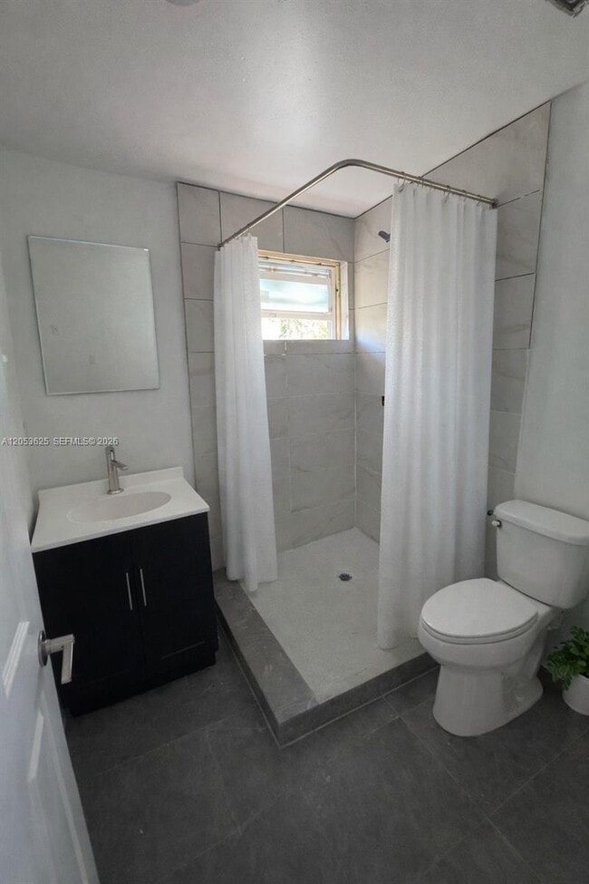 6875 NW 4th Ave Unit B