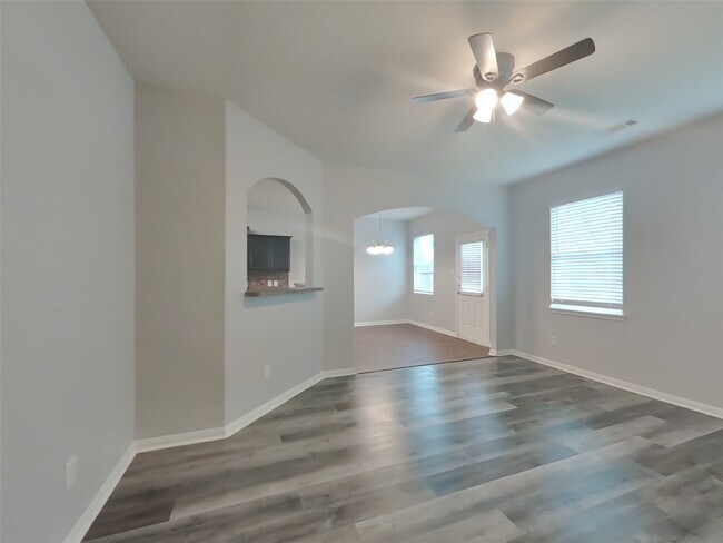 Photo - 17142 Common Point Dr