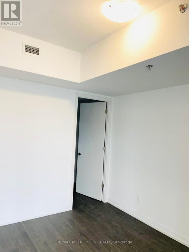 Photo - 2203 Kingston Rd Unité 20