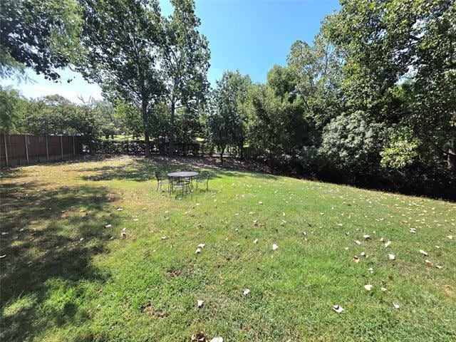 Photo - 207 Julian Dr