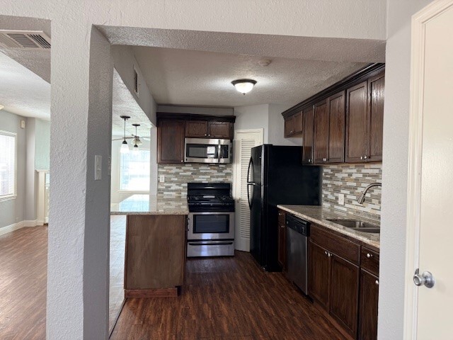 Photo - 1815 Ruth St