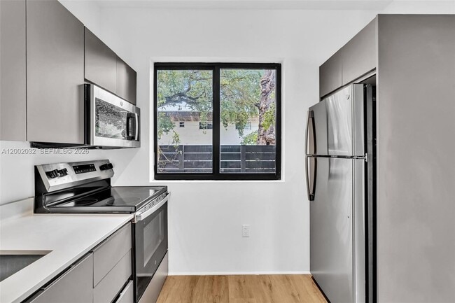 Photo - 753 NW 30th St Unit 1