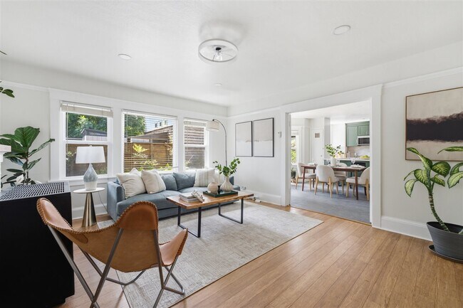 Photo - 1119 Hearst Ave
