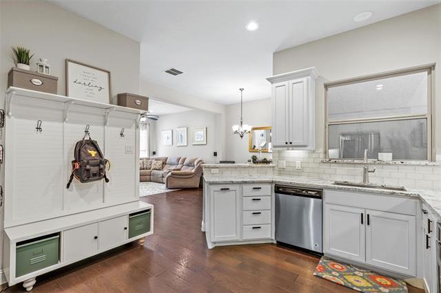 Photo - 4148 Riverside Dr