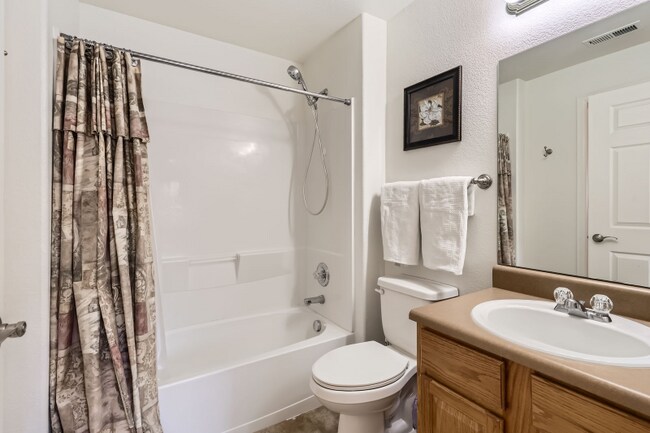 Photo - 4799 Copeland Cir Unit 204