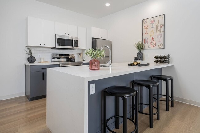 Kitchen and Island - Continental Tower