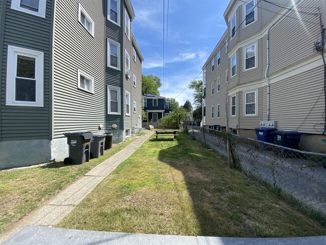 Photo - 22 Rice St Unit 2