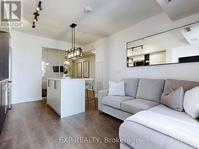 Photo - 36 Zorra St Unit 330