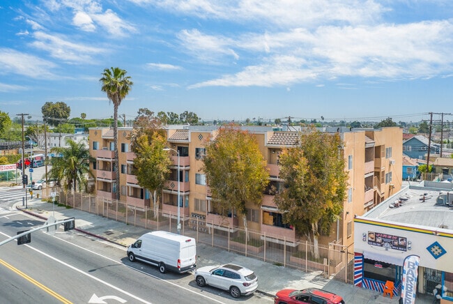 Evergreen Apartments