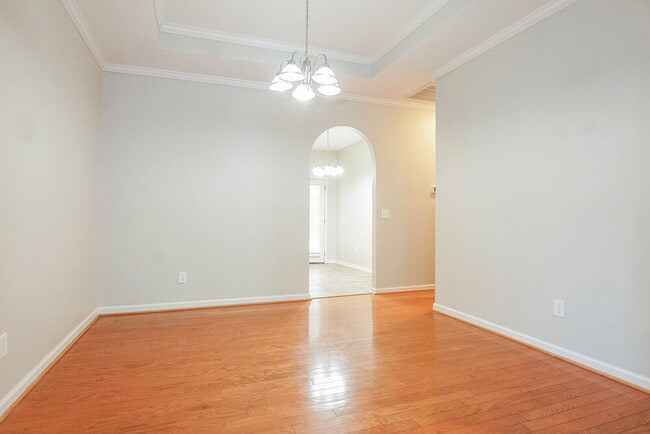 Photo - 173 St Charles Dr