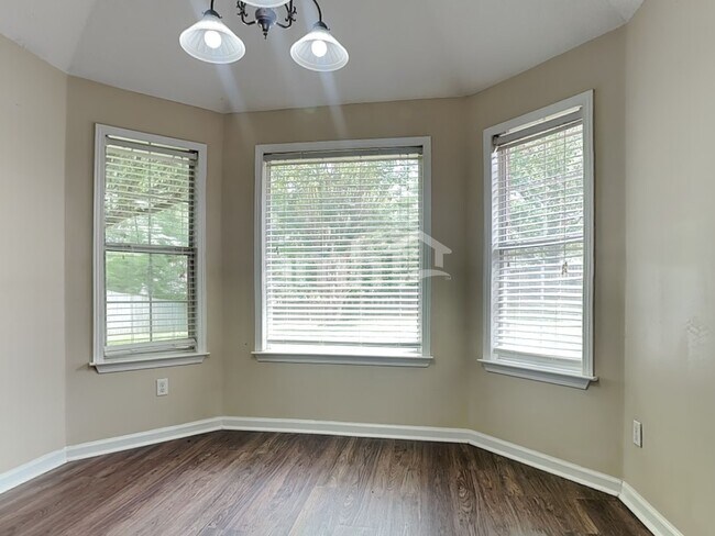 Photo - 1146 Red Fern Cir E