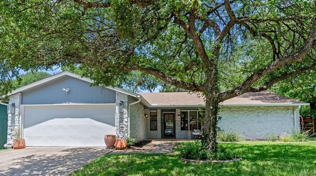 Photo - 12002 Saxony Ln