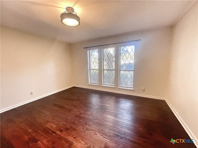 Photo - 1438 Plumeria St