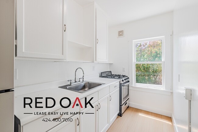 Photo - 1559 N Hill Ave Unidad 7