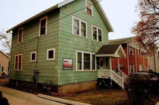 Photo - 517 W Doty St