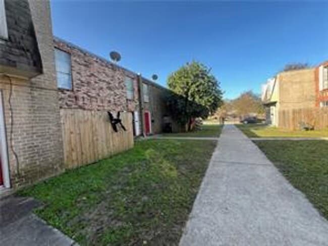 3260-3266Kabel - 3260-3266Kabel Apartment Unit 3264