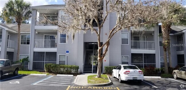 Building Photo - Lake Mary Charmer Rental