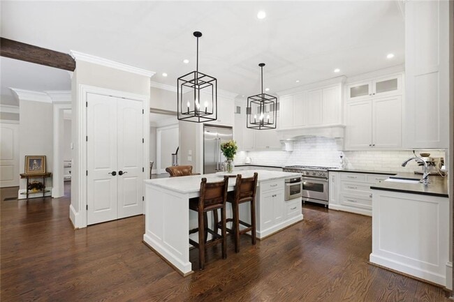 Photo - 5965 Riverside Dr