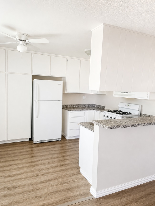 16352 Pebble Beach Dr Unit 209