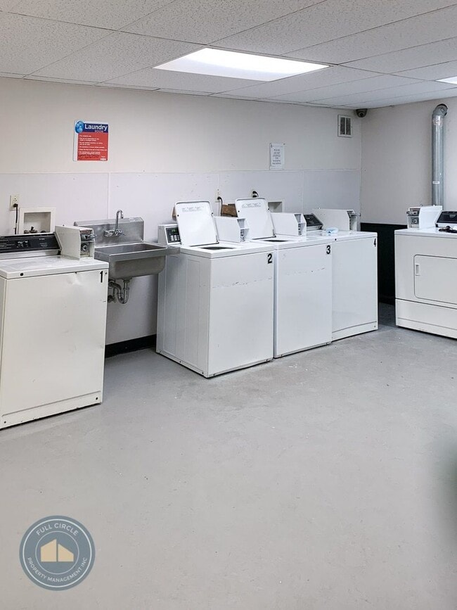 Photo - 37 S Williams St Unit Hill Gardens #320