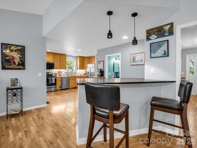 Photo - 179 Kingfisher Ln