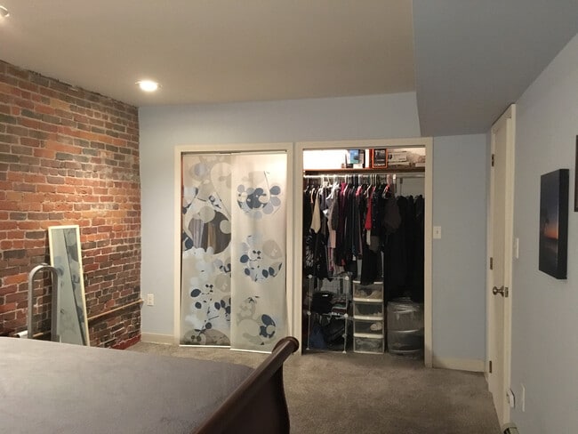 Bedroom 01 - 1895 Beacon St Unit 4