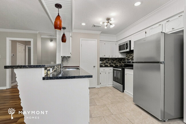 Photo - 114 Belvedere Dr