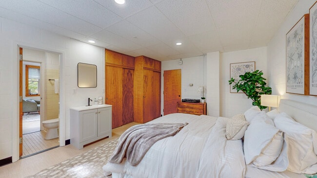 Parkline Apartments
