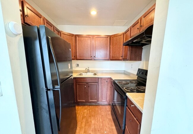 Building Photo - 55 Ruggles St Unit 3B