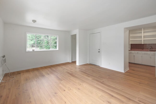 Building Photo - 3400 Lafayette Ave Rental