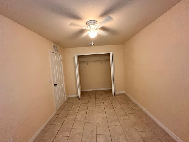 Photo - 642 SE 13th Ct