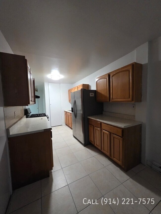 Photo - 137 1/2 Morningside Pl-