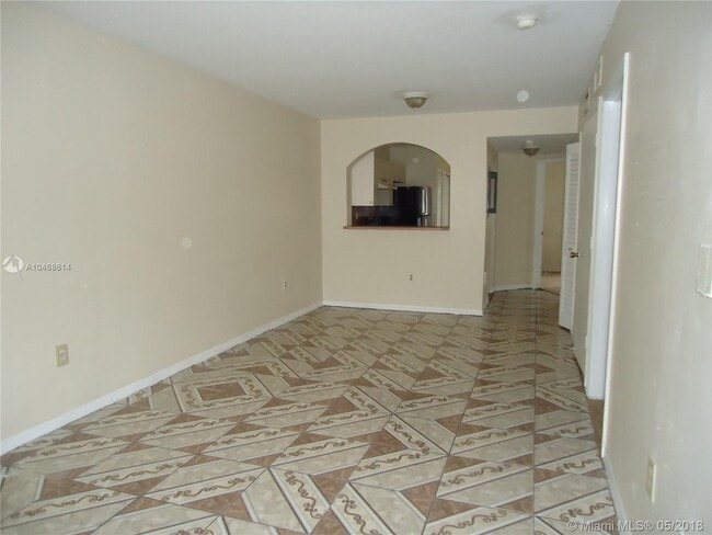 Photo - 945 NE 33rd Ter Unit 102