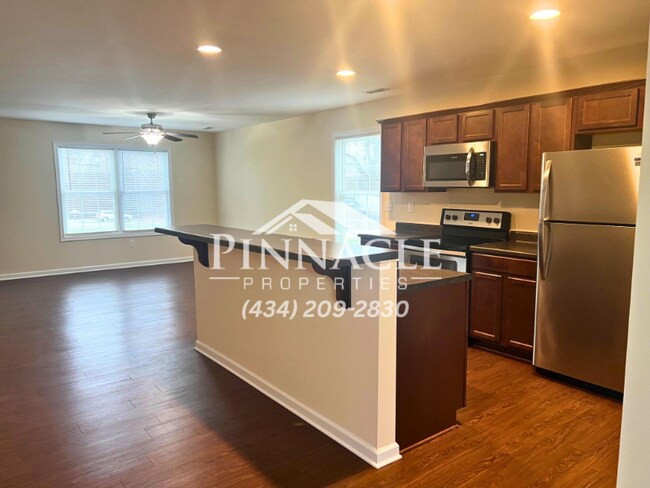 Photo - 735 Old Graves Mill Rd