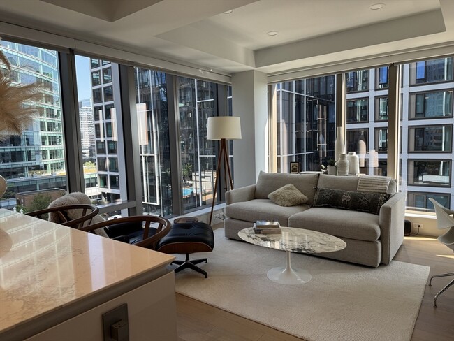 Photo - 135 Seaport Blvd Condo Unit 803