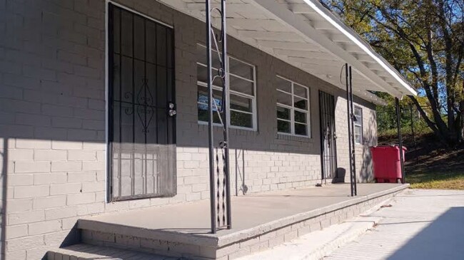 Photo - 2410 Mason St Unit A