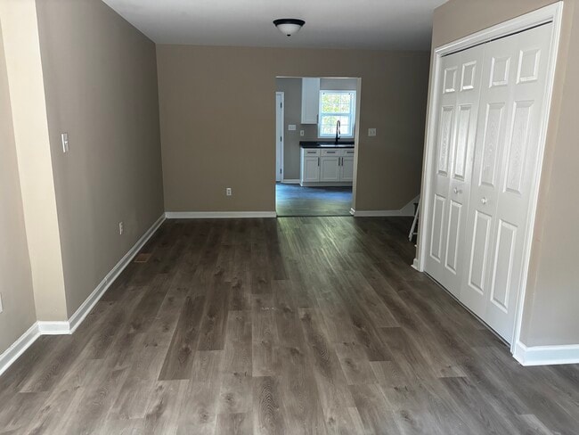 Photo - 8517 Kangaroo Ct
